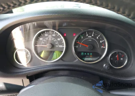 2014 Jeep Wrangler Unlimited Sahara из США, поврежденный, VIN 1C4HJWEGXEL229459